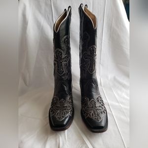 Cowgirl Heeled Boots